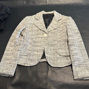 The Limited Blazer size 4